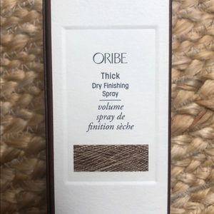 Oribe Thick Dry Finishing spray